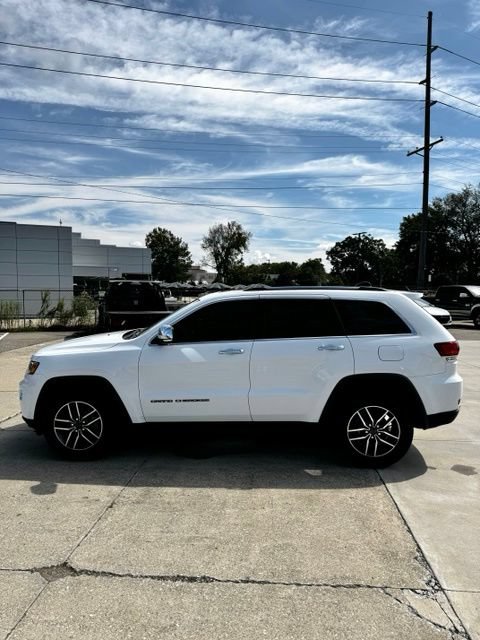 Used 2021 Jeep Grand Cherokee Limited w/ Premium Lighting Group AWD/4WD image 8