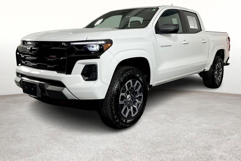 Used 2025 Chevrolet Colorado Z71 image 15