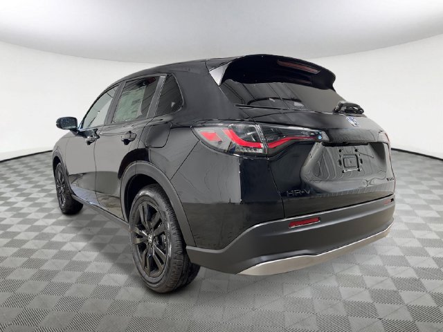 New 2027 Honda HR-V Sport image 4