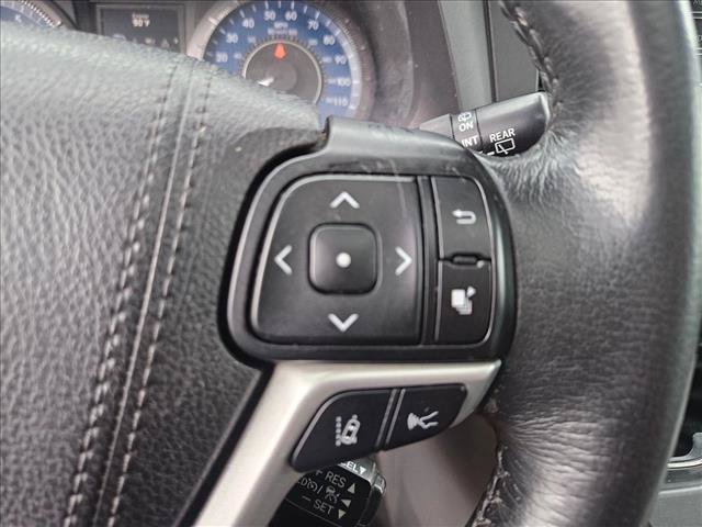 Used 2018 Toyota Sienna XLE FWD image 20