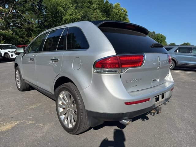 Used 2014 Lincoln MKX AWD w/ Equipment Group 102A image 3