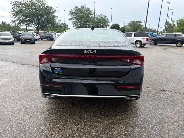Used 2022 Kia K5 LXS FWD image 4