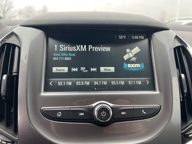 Used 2018 Chevrolet Cruze LT image 17