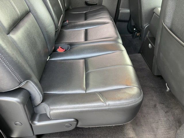 Used 2013 Chevrolet Silverado 2500 LT w/ Interior Plus Package image 9
