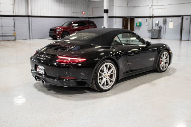 Used 2017 Porsche 911 Carrera S image 5