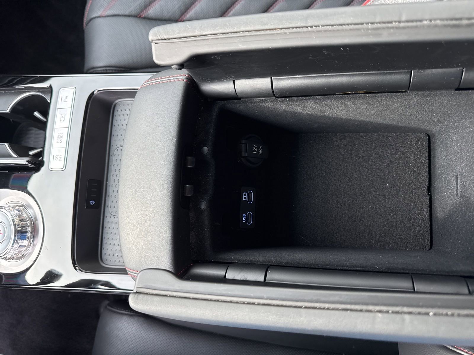 Used 2025 Genesis G80 3.5T Sport image 29