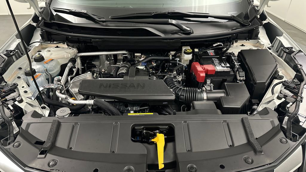 Used 2024 Nissan Rogue S image 11