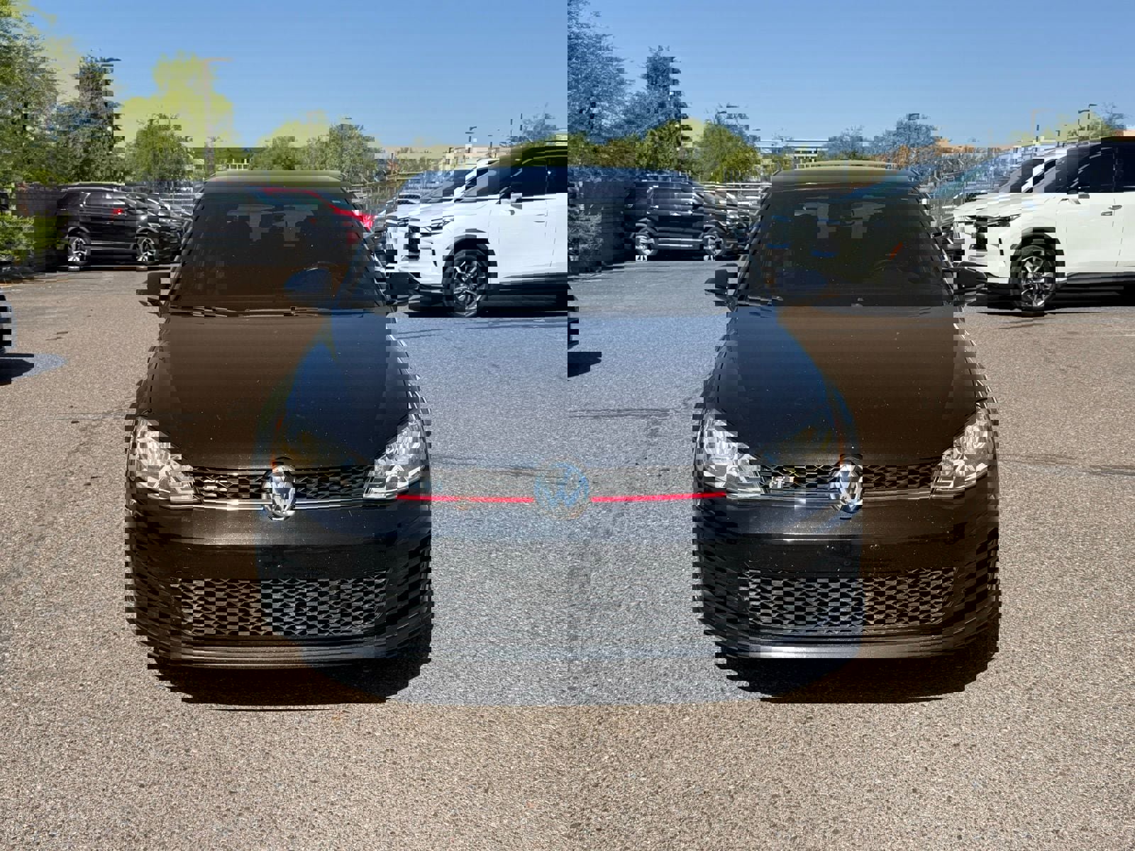 Used 2016 Volkswagen GTI S image 2