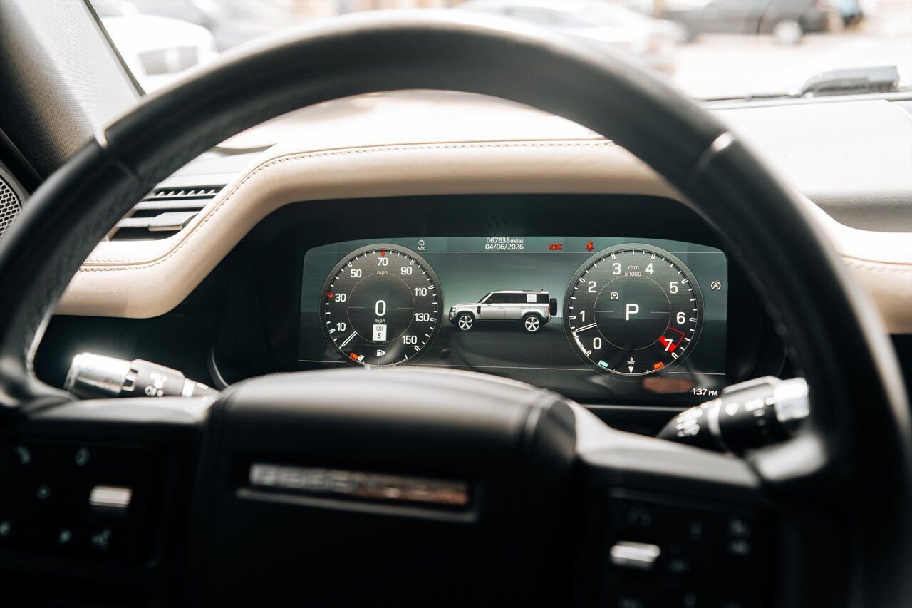 Used 2022 Land Rover Defender 110 X-Dynamic HSE image 27