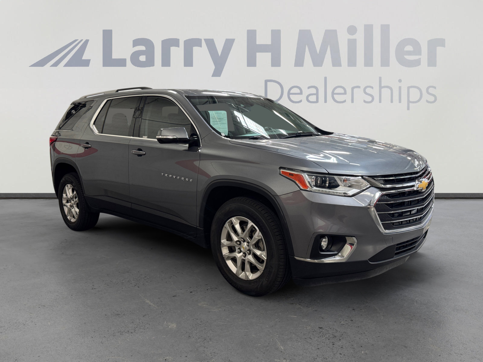 Used 2018 Chevrolet Traverse LT FWD image 7