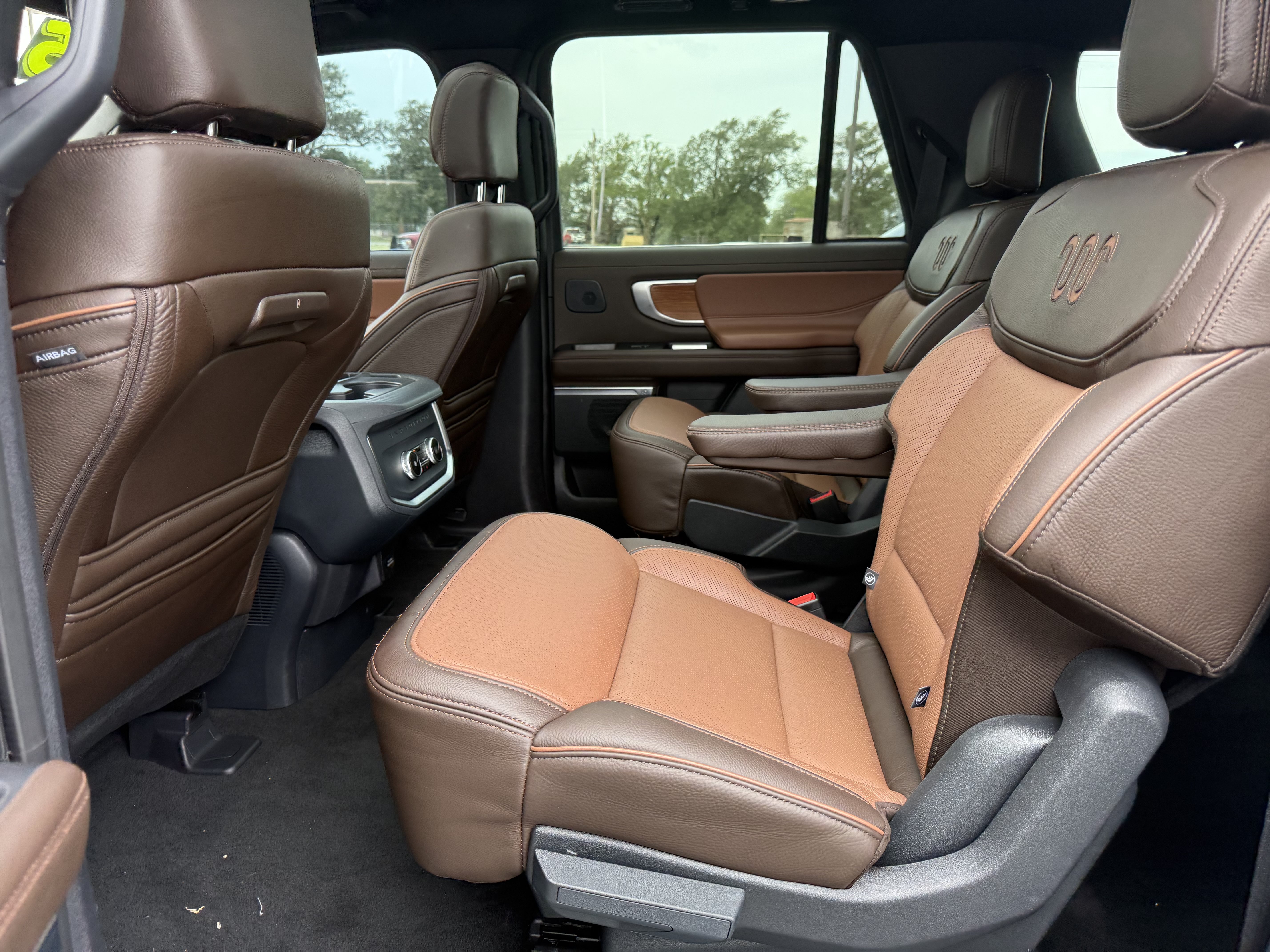 Used 2025 Ford Expedition Max King Ranch AWD/4WD image 8