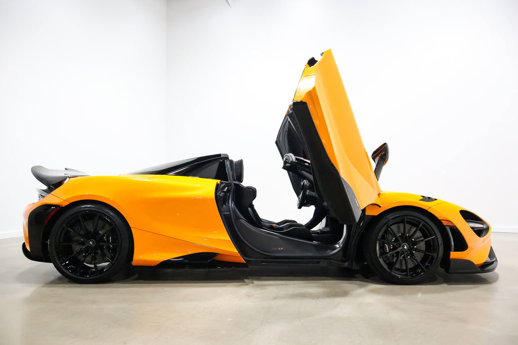 Used 2022 McLaren 765LT image 75