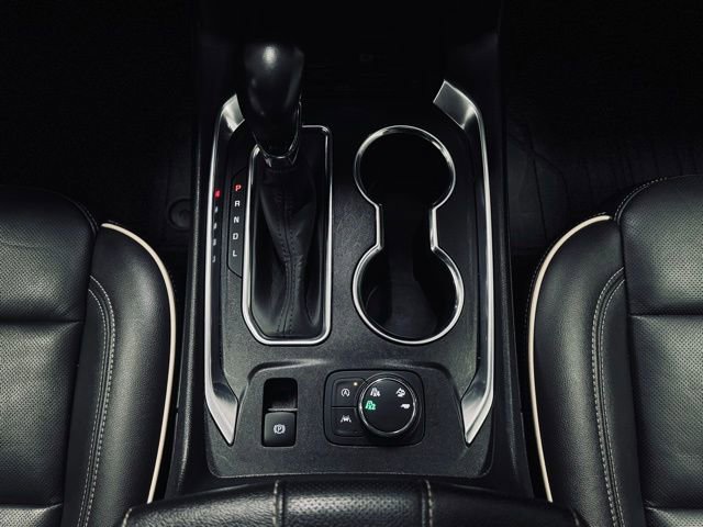 Used 2022 Chevrolet Traverse Premier w/ LPO, Floor Liner Package image 36