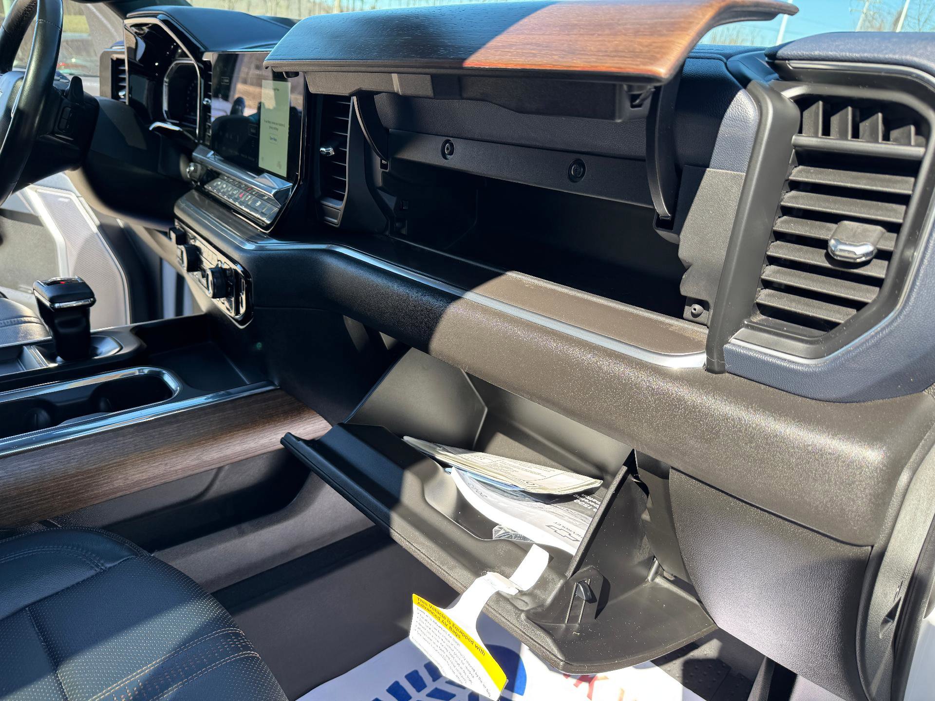 Certified 2023 Chevrolet Silverado 1500 High Country w/ High Country Premium Package image 35