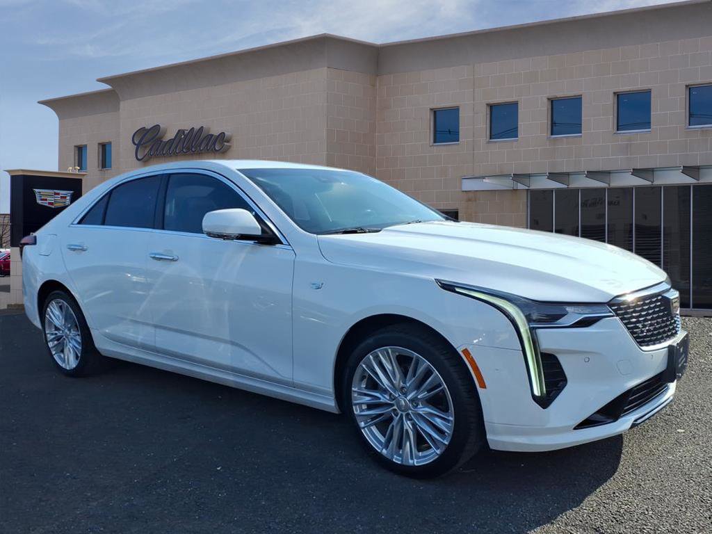 Certified 2022 Cadillac CT4 Premium Luxury image 4