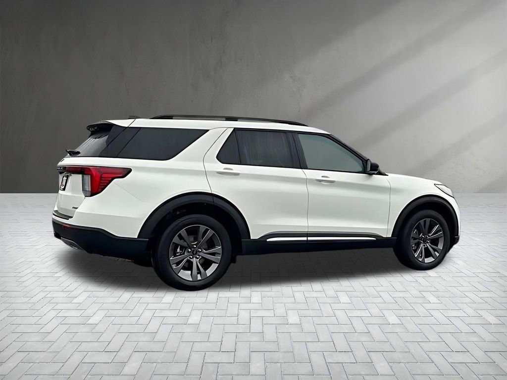 New 2025 Ford Explorer Active w/ Active Comfort Package image 7