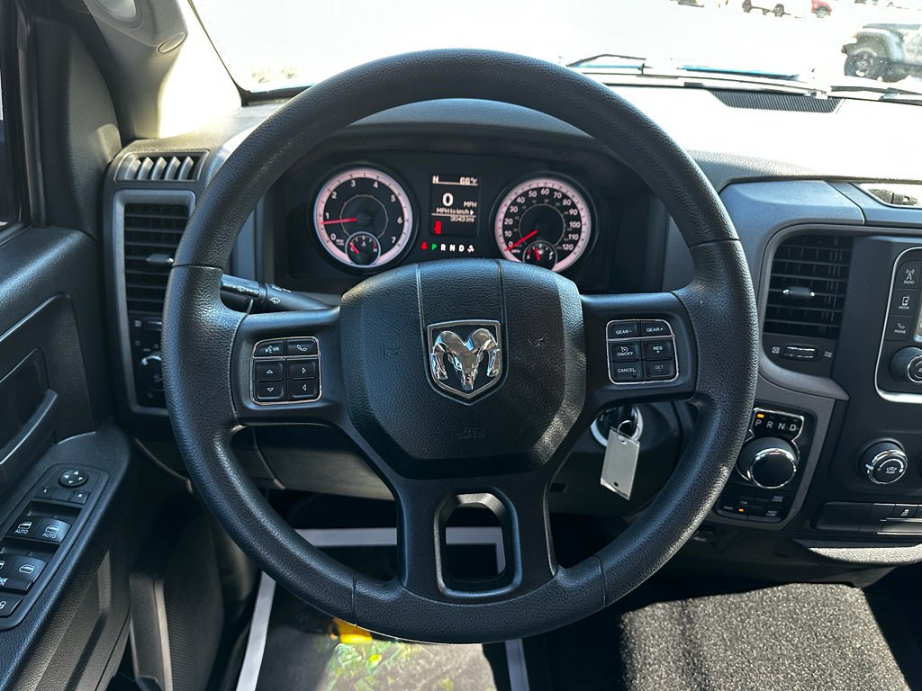 Used 2019 RAM 1500 Express w/ Express Value Package AWD/4WD image 20