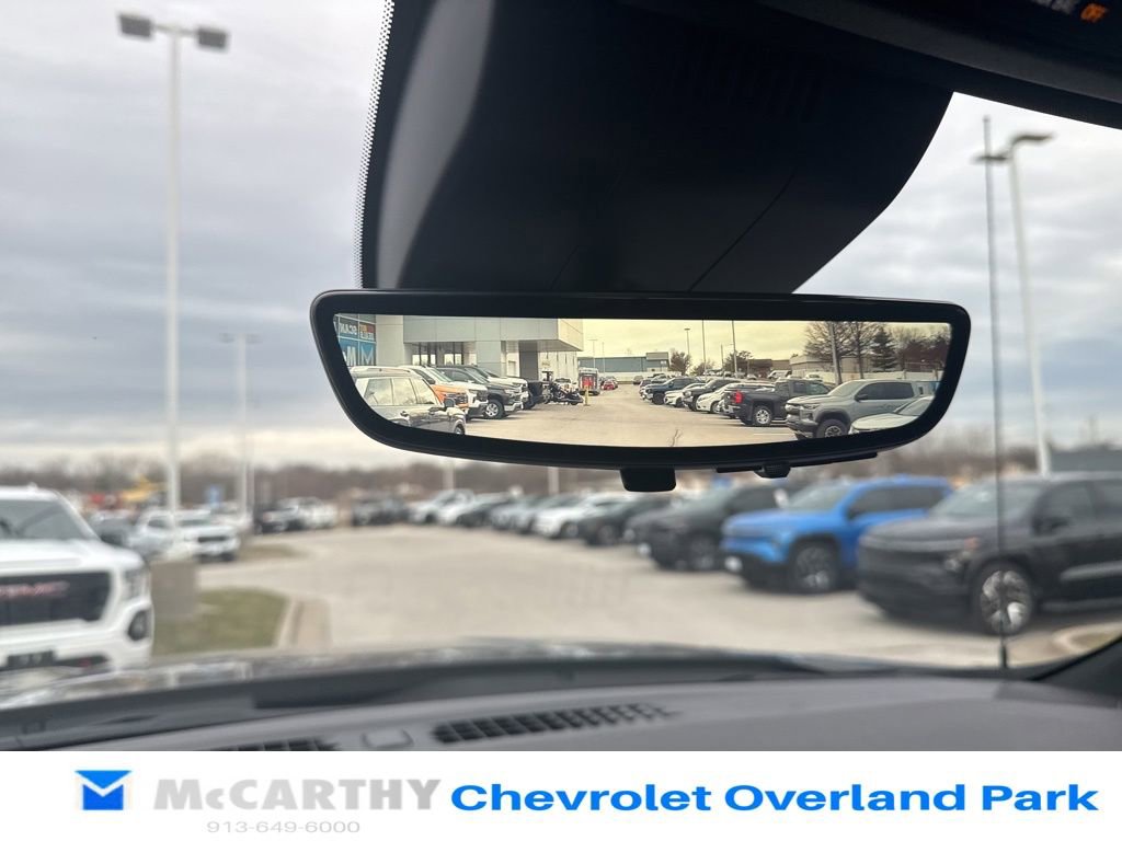 Used 2026 Chevrolet Silverado 1500 High Country w/ Midnight Edition AWD/4WD image 22