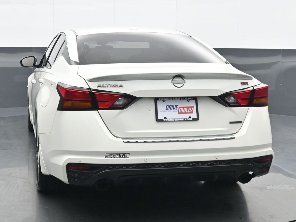 Used 2023 Nissan Altima 2.0 SR image 5