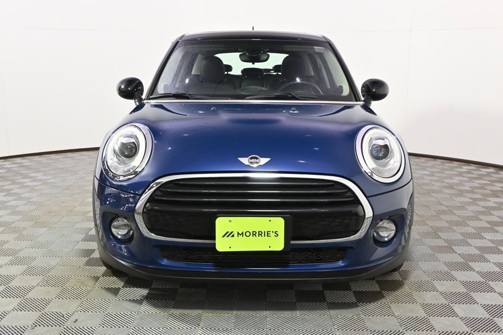 Used 2016 MINI Cooper 4-Door Hardtop image 10