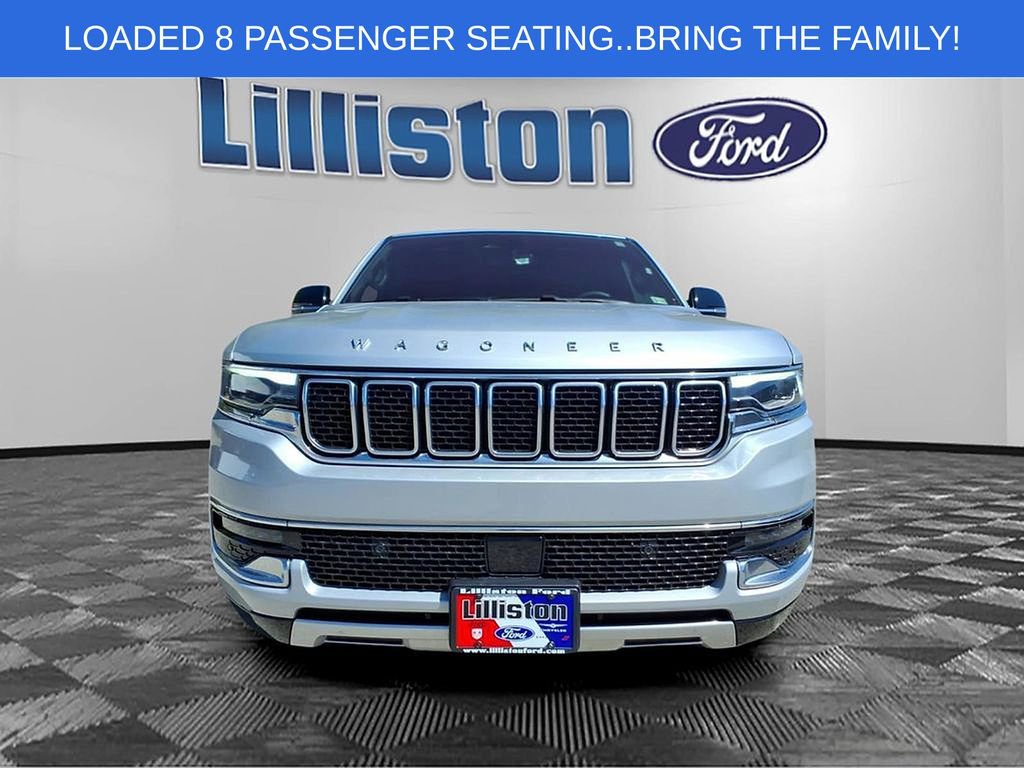 Used 2024 Jeep Wagoneer Series II w/ Flexible Seating Group image 6