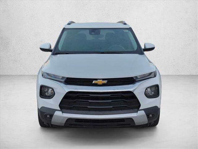 Used 2023 Chevrolet TrailBlazer LT FWD image 2