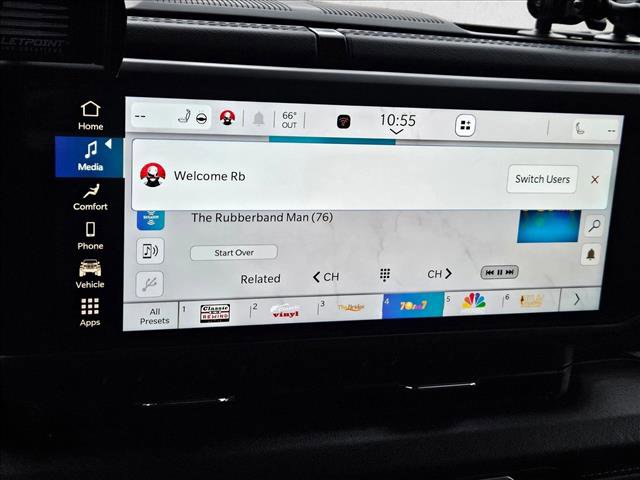 Used 2024 Jeep Wrangler Rubicon w/ Safety Group image 15