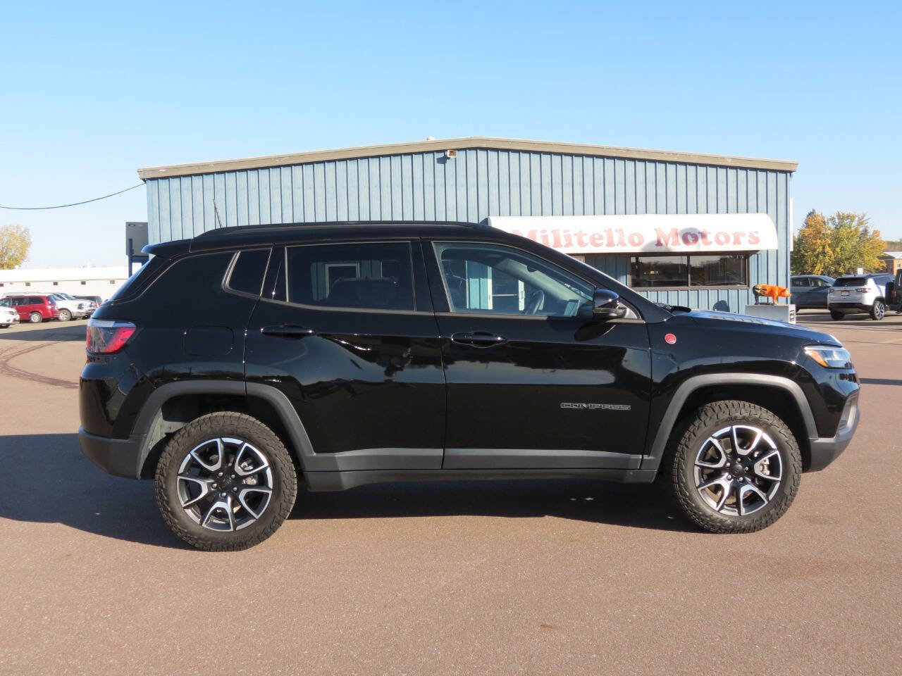 Used 2024 Jeep Compass Trailhawk w/ Sun and Sound Group image 1