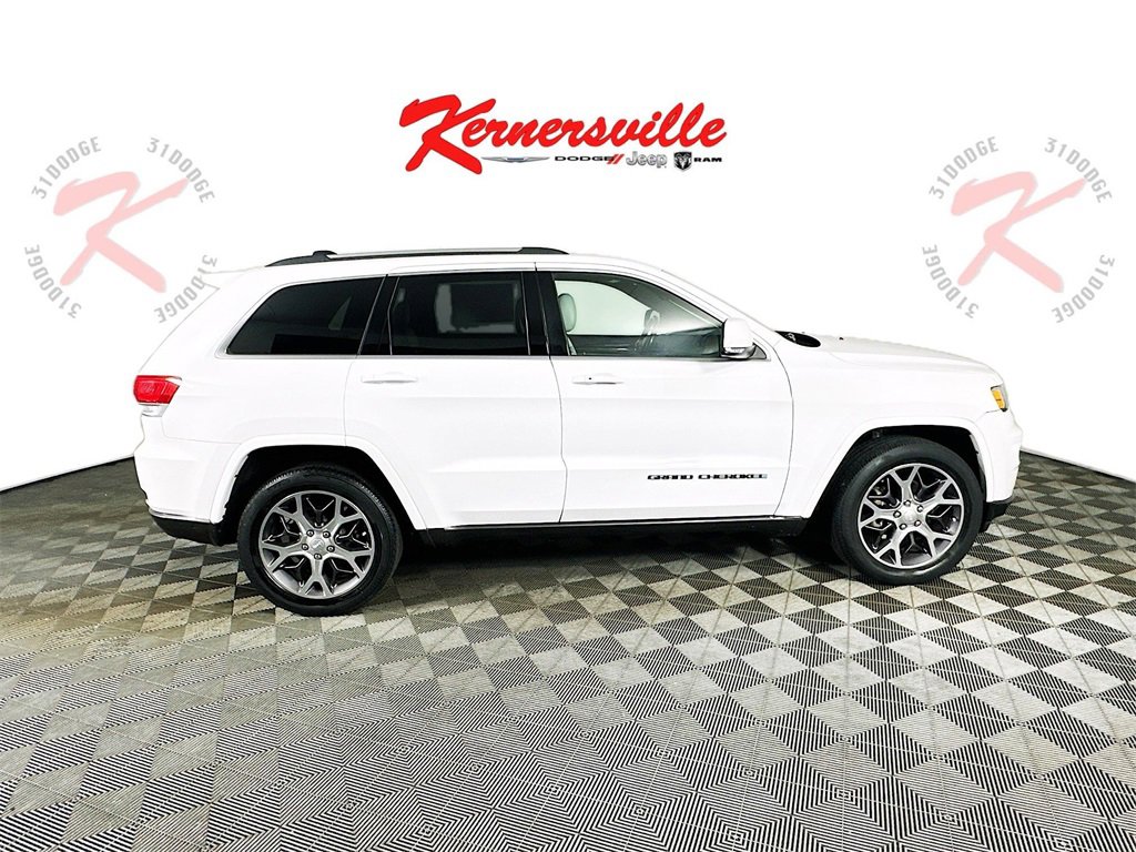 Used 2018 Jeep Grand Cherokee Limited image 8