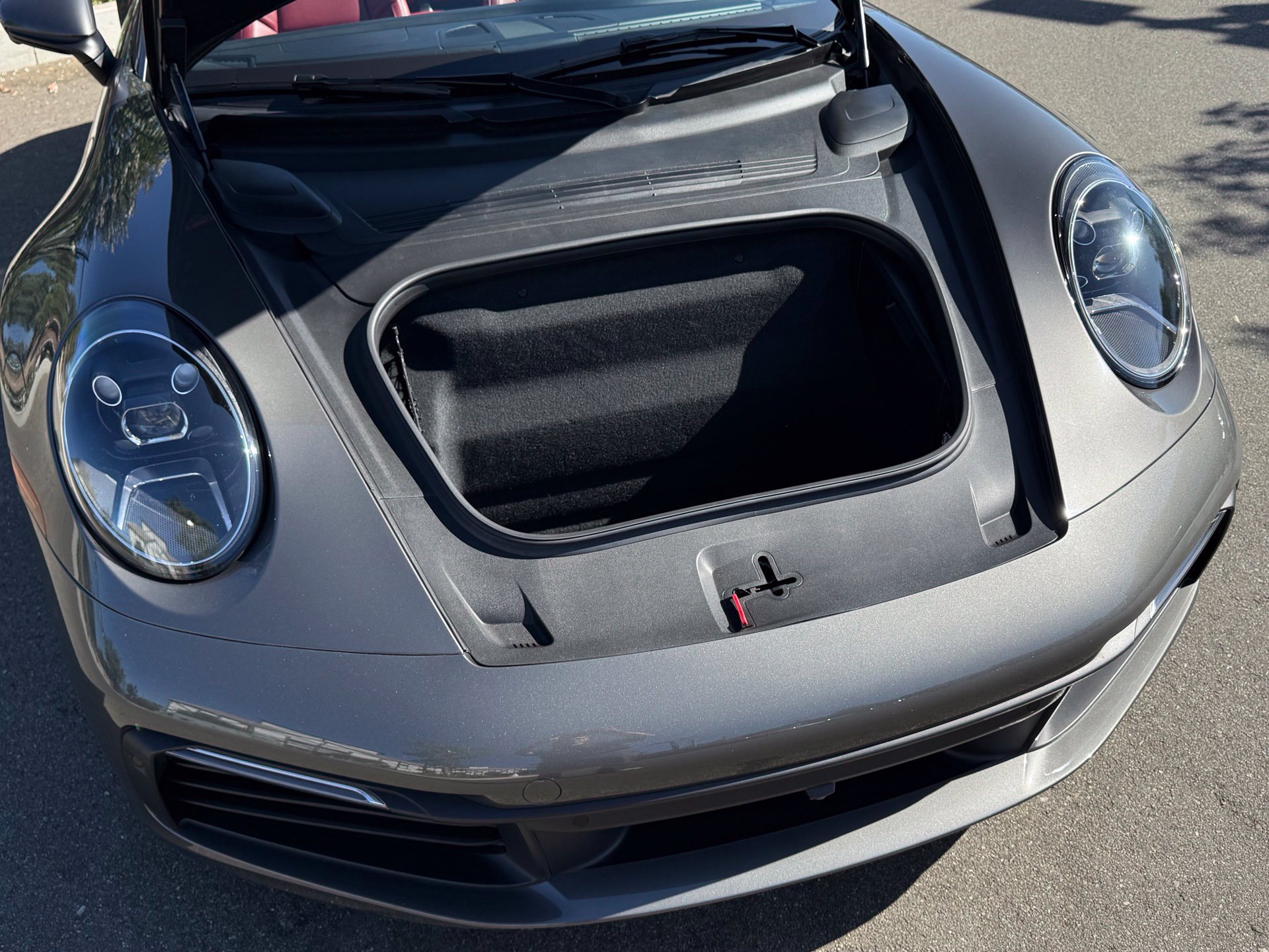 Used 2021 Porsche 911 Carrera RWD image 31