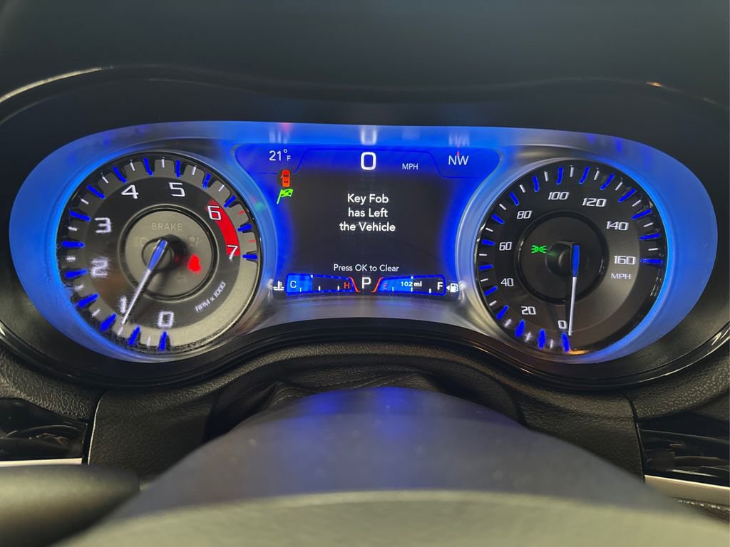 Used 2022 Chrysler 300 S image 22