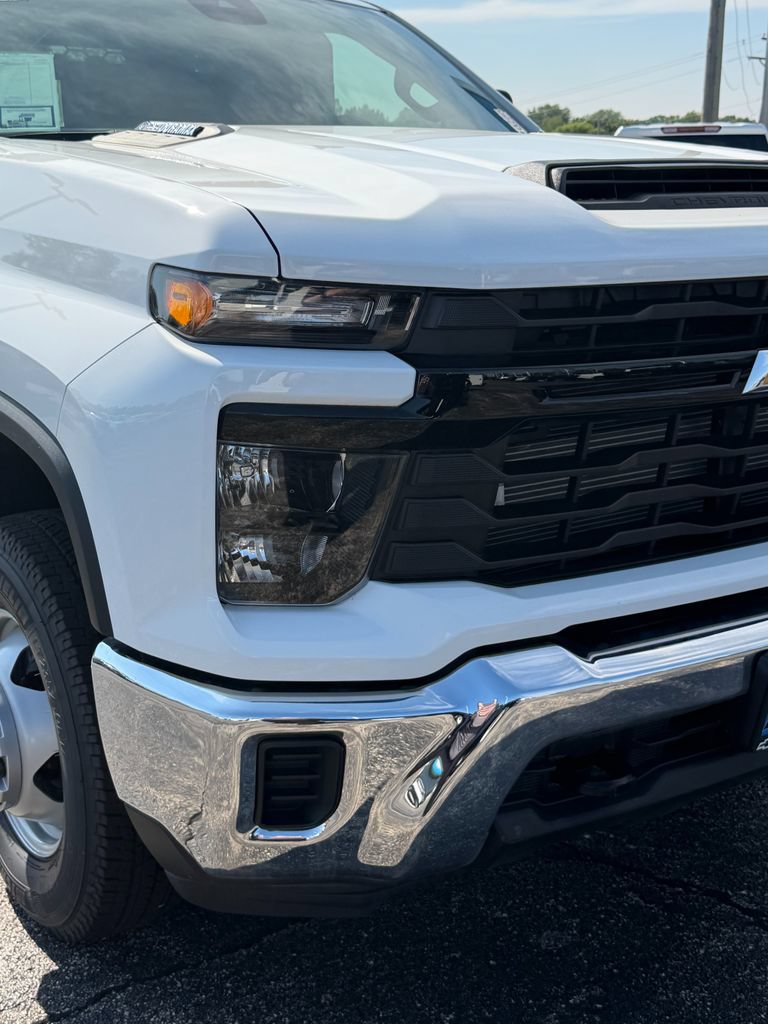Used 2024 Chevrolet Silverado 3500 W/T w/ WT Convenience Package AWD/4WD image 22