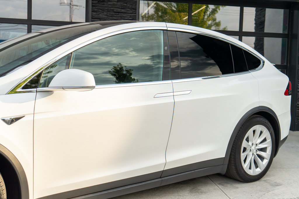 Used 2017 Tesla Model X 75D AWD/4WD image 6
