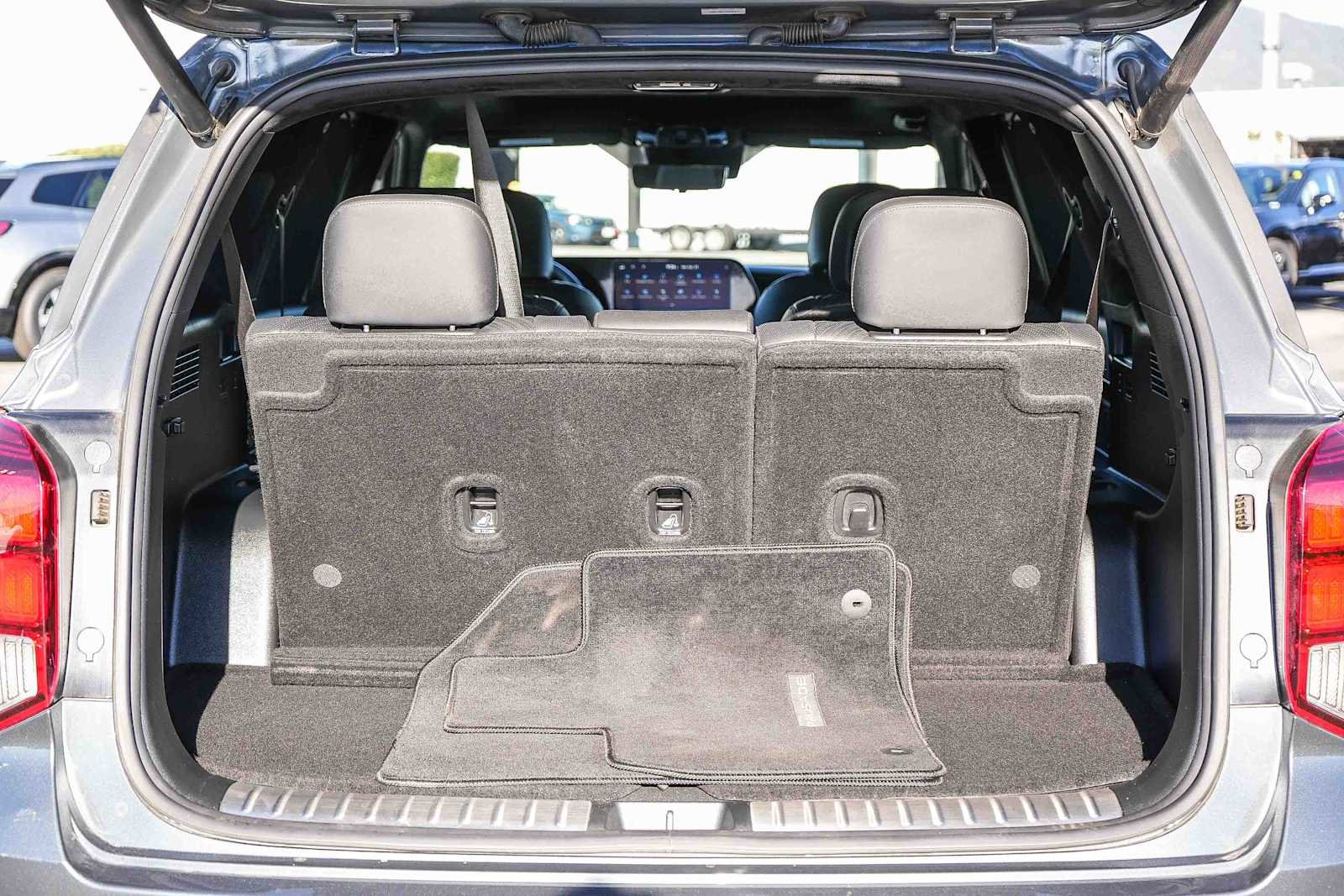 Used 2025 Hyundai Palisade Calligraphy image 26