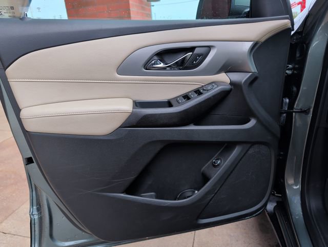 Used 2022 Chevrolet Traverse LT AWD/4WD image 12