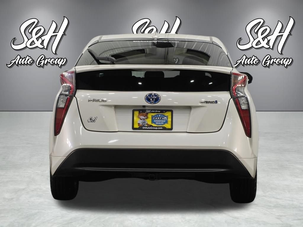 Used 2016 Toyota Prius Three image 15