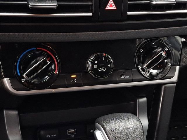 Used 2021 Kia Seltos LX image 15