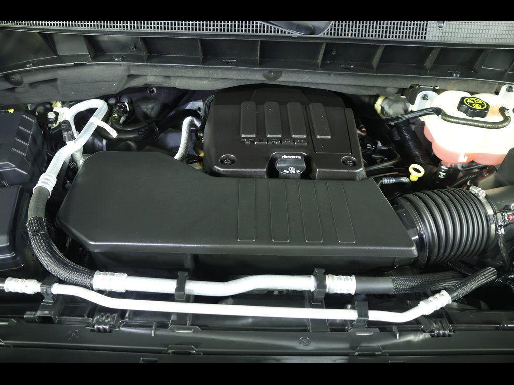 Used 2023 Chevrolet Silverado 1500 LT AWD/4WD image 21