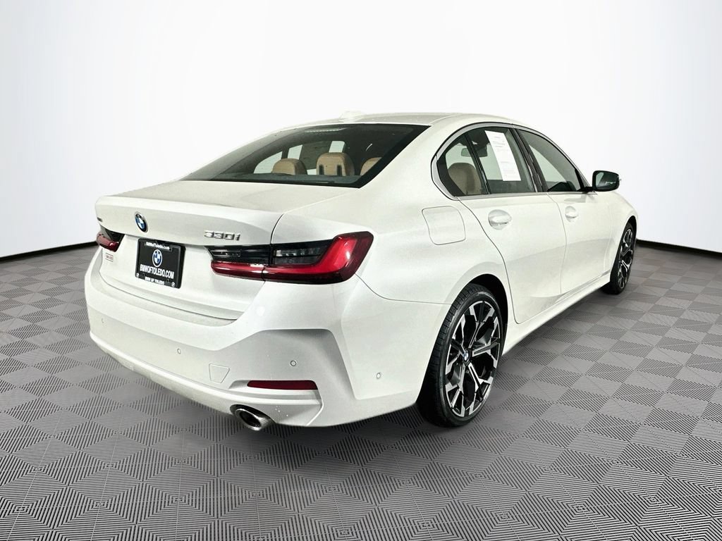 Used 2025 BMW 330i xDrive Sedan AWD/4WD image 9