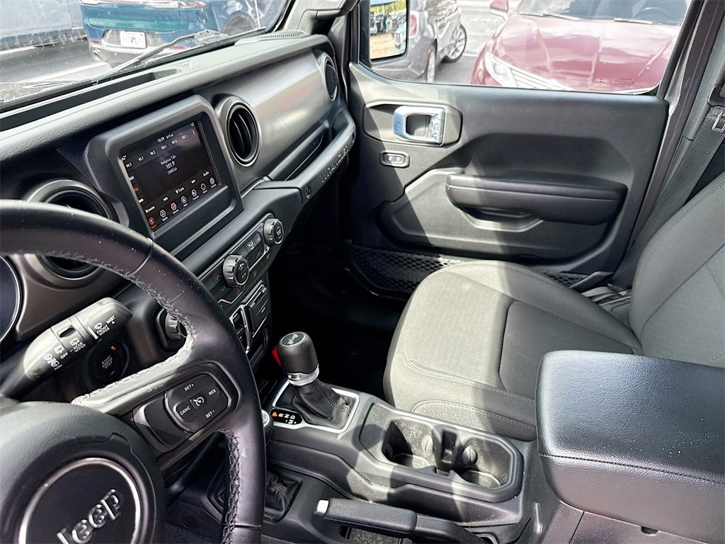 Used 2021 Jeep Wrangler Unlimited Sport image 25