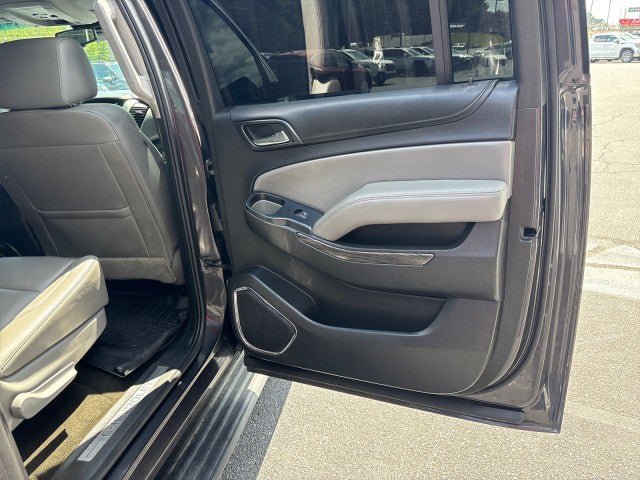 Used 2018 Chevrolet Suburban LT AWD/4WD image 42