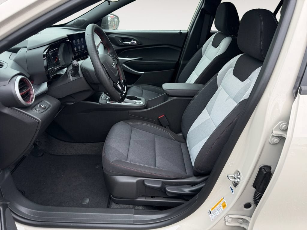 New 2026 Chevrolet Trax RS w/ Driver Confidence Package FWD image 6