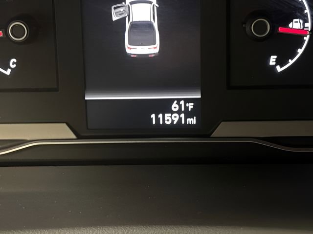 Used 2024 Hyundai Santa Cruz SE image 16