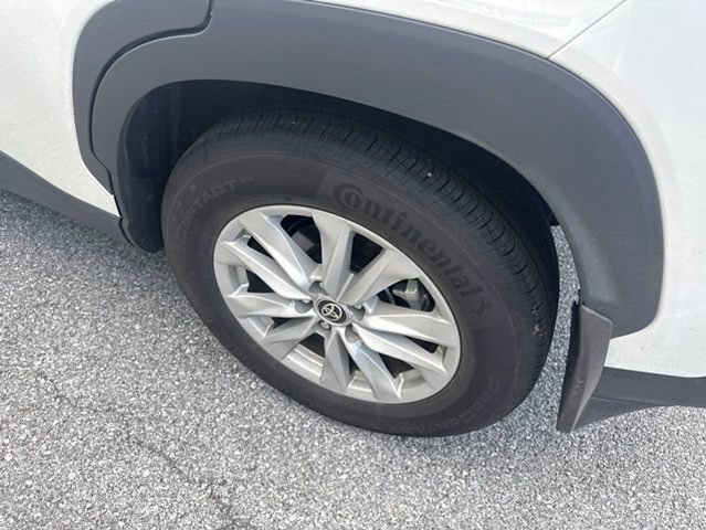 Used 2026 Toyota Corolla Cross LE w/ Moonroof Package AWD/4WD image 10