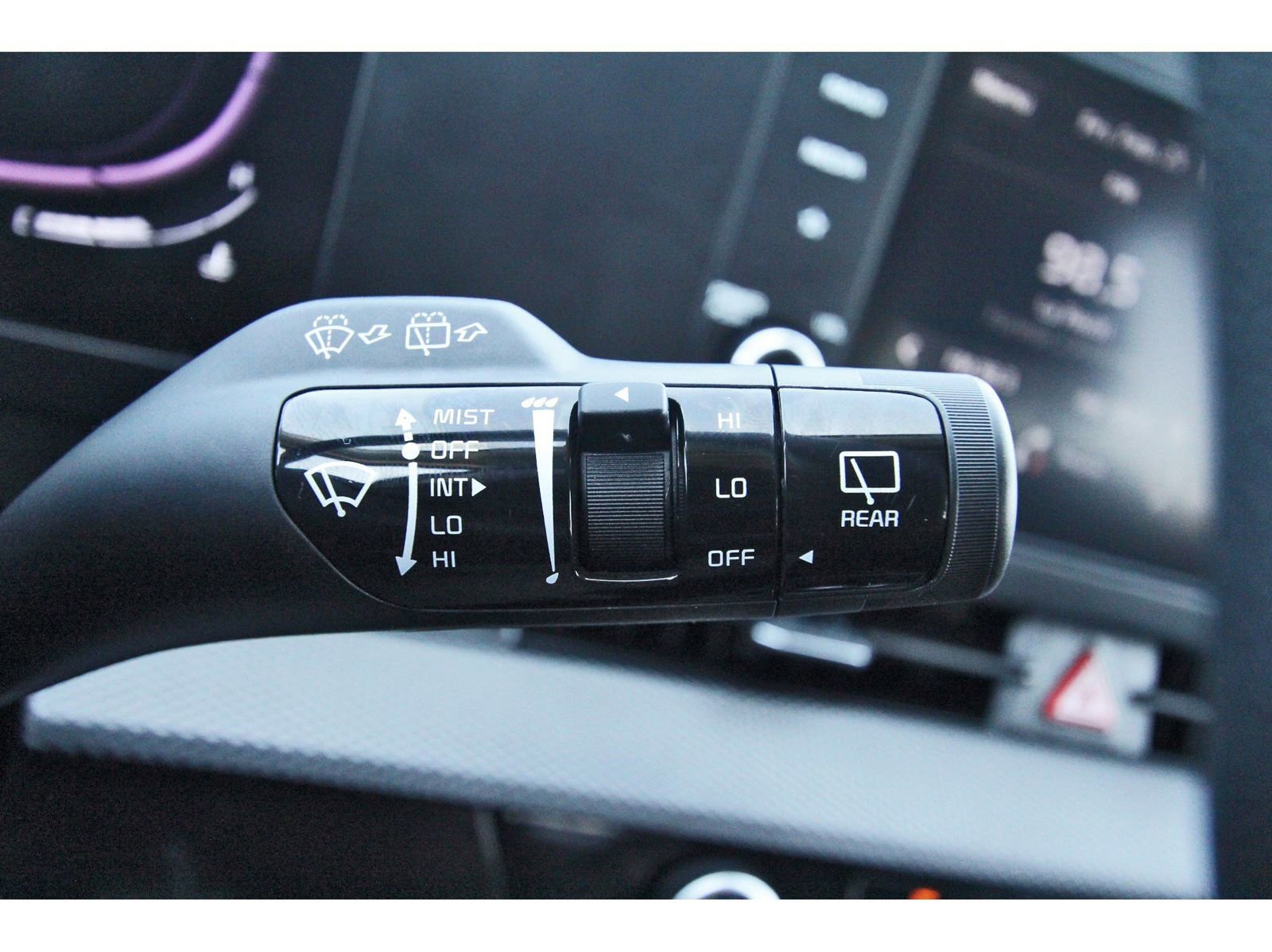 Used 2024 Kia Sportage LX image 22