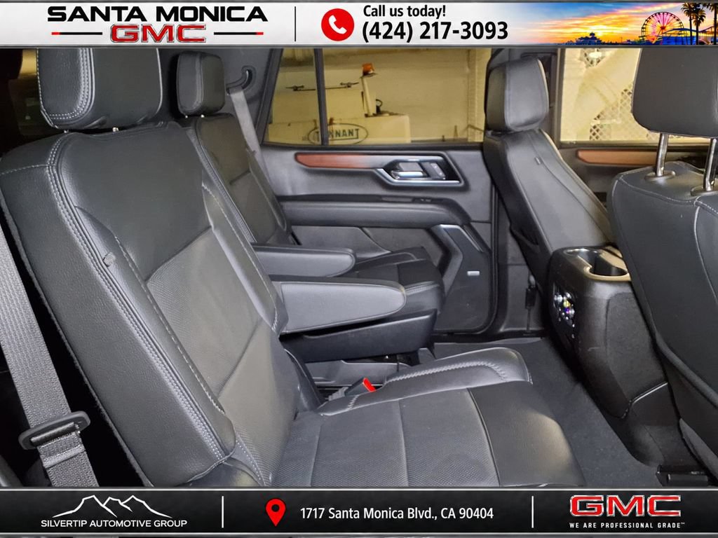 Used 2025 GMC Yukon Denali AWD/4WD image 22