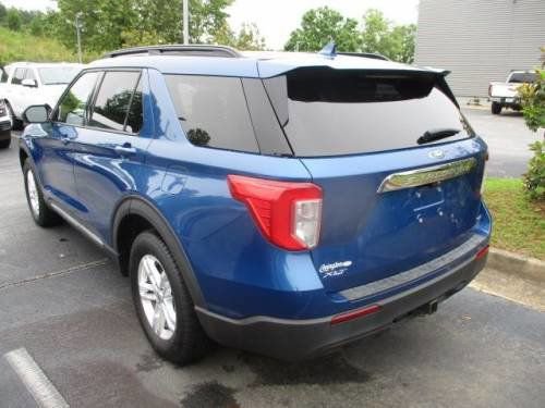 Used 2020 Ford Explorer XLT w/ Comfort Package image 3