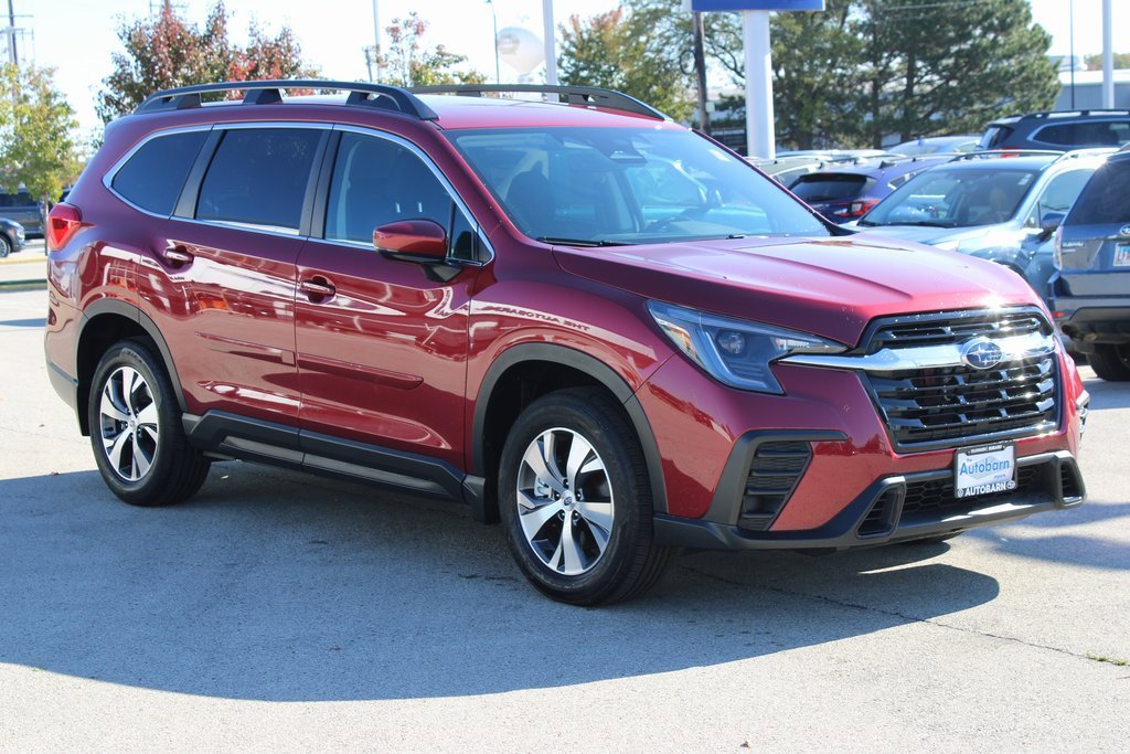 Certified 2025 Subaru Ascent Premium image 3