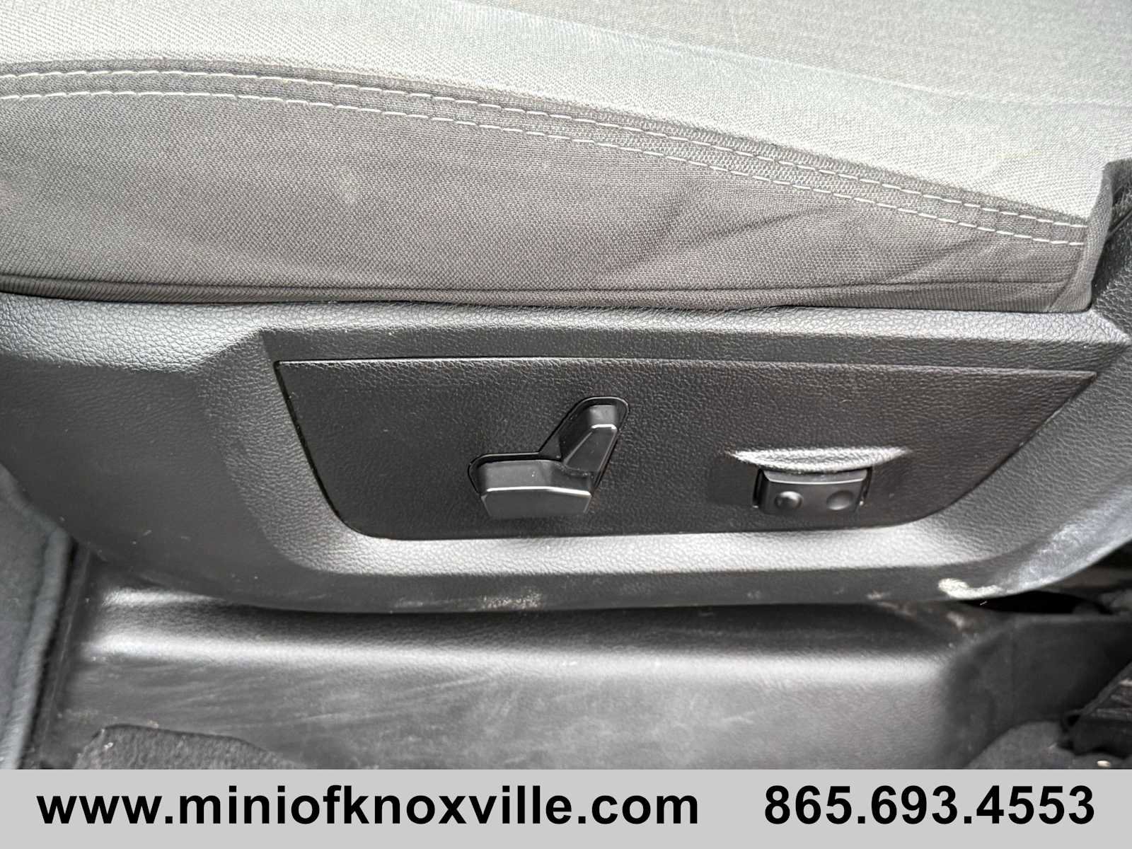 Used 2024 RAM 3500 Big Horn image 11