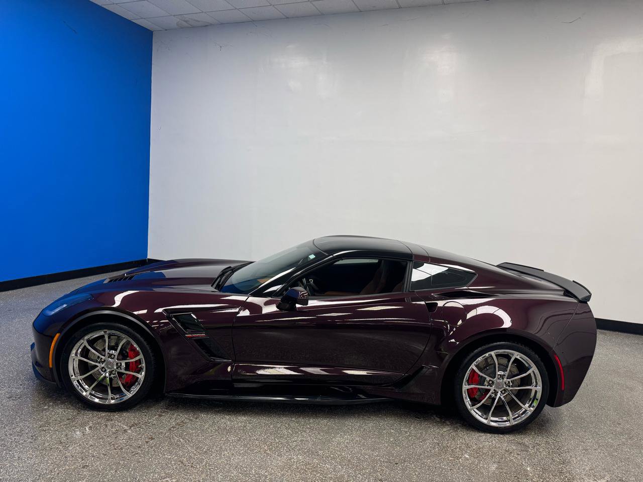 Used 2018 Chevrolet Corvette Grand Sport RWD image 7